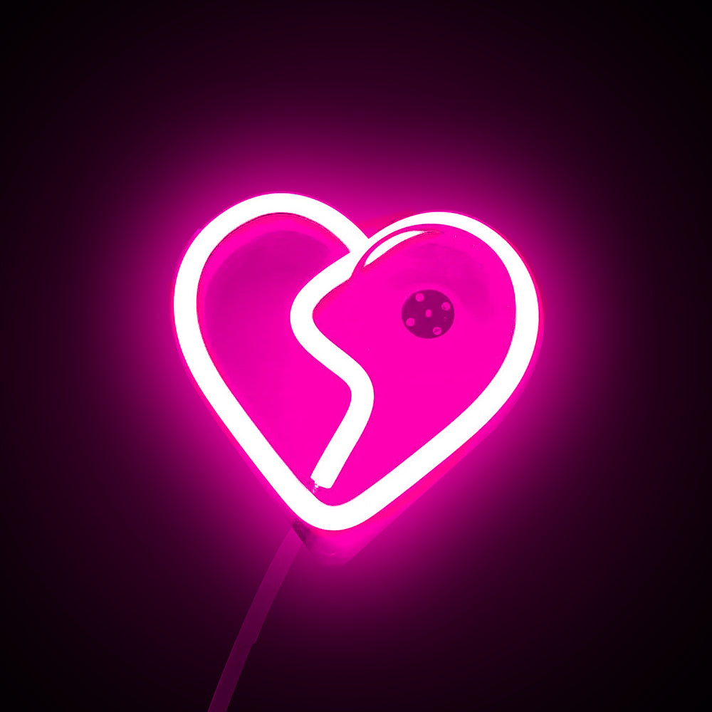 BRAND NEW UNIVERSAL BROKEN LOVE HEART PINK LED Neon Flash Light Car Window Glow Electric Remote Control Lamp