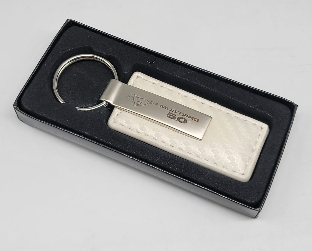 Brand New Mustang 5.0 Engraved Rectangle Carbon Fiber White Leather Fob Keyring Keychain Official Licensed Product